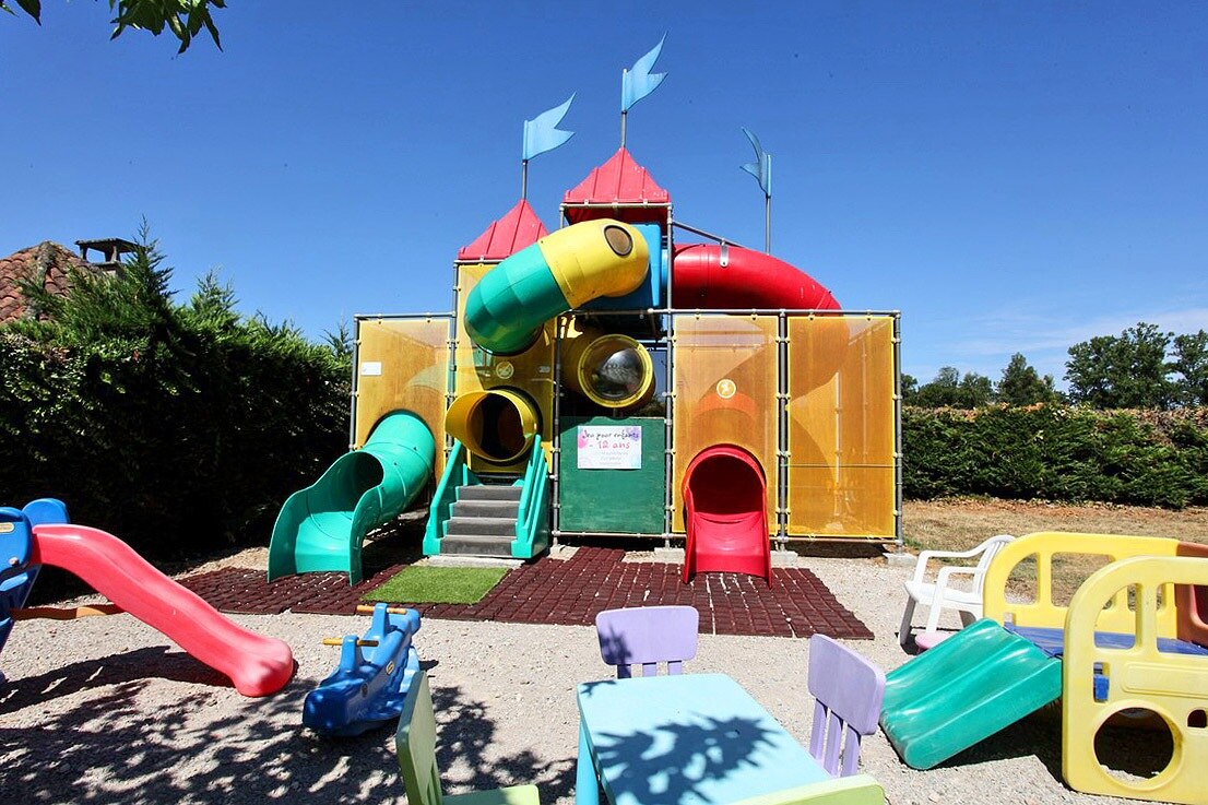 Camping Les Chalets sur la Dordogne