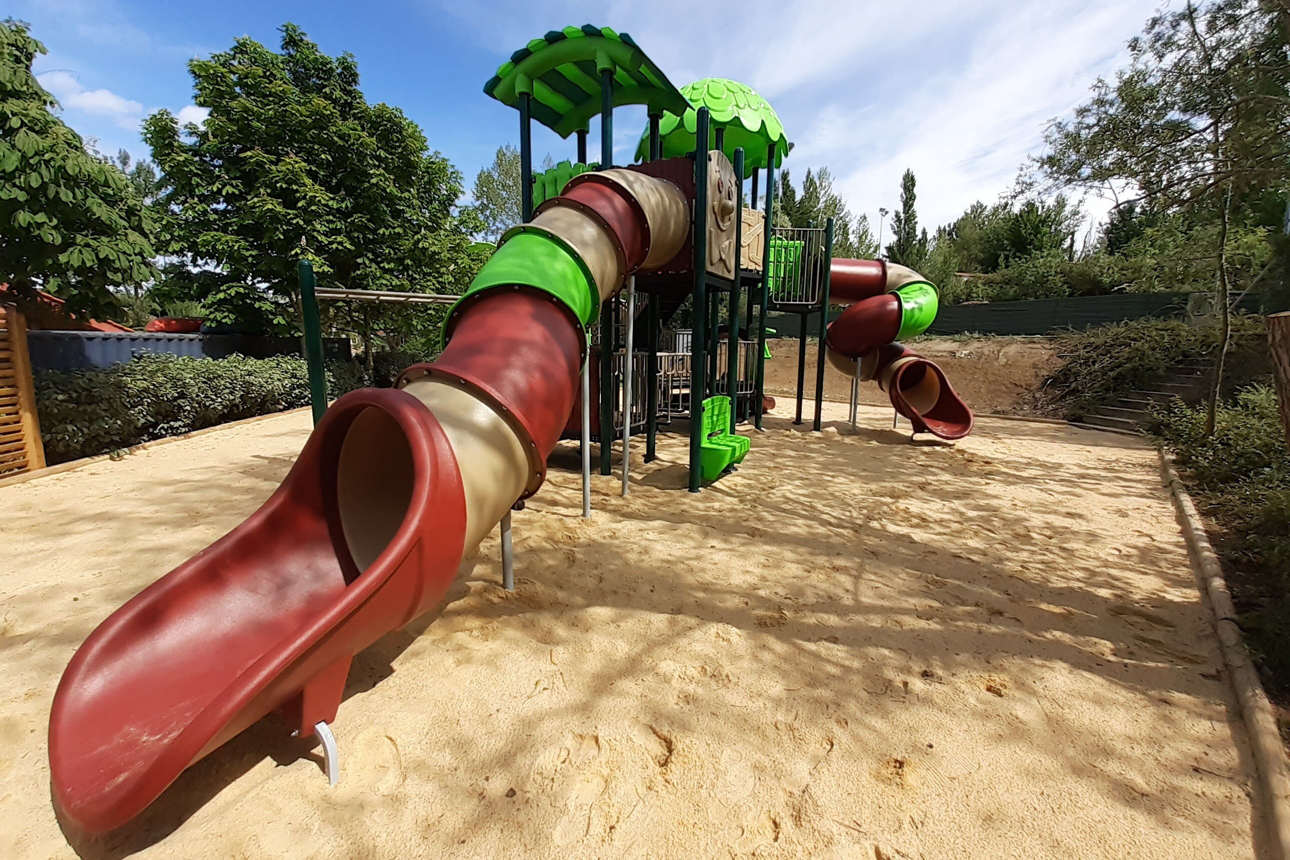 Flower Camping du Lac de la Thésauque