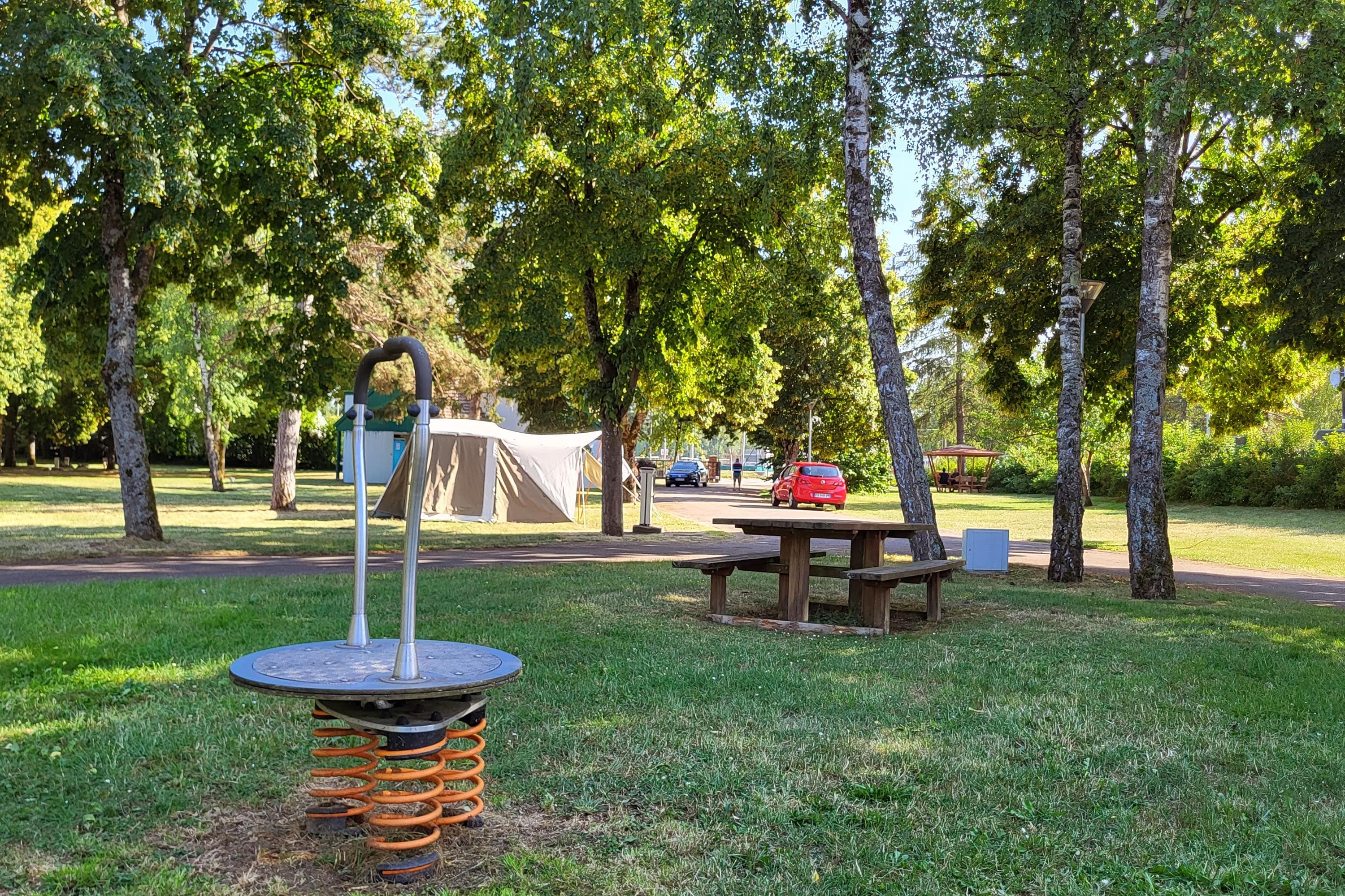Camping Intercommunal de Neufchâteau