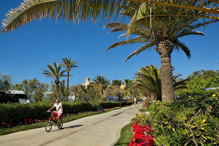 Tamarit Beach Resort