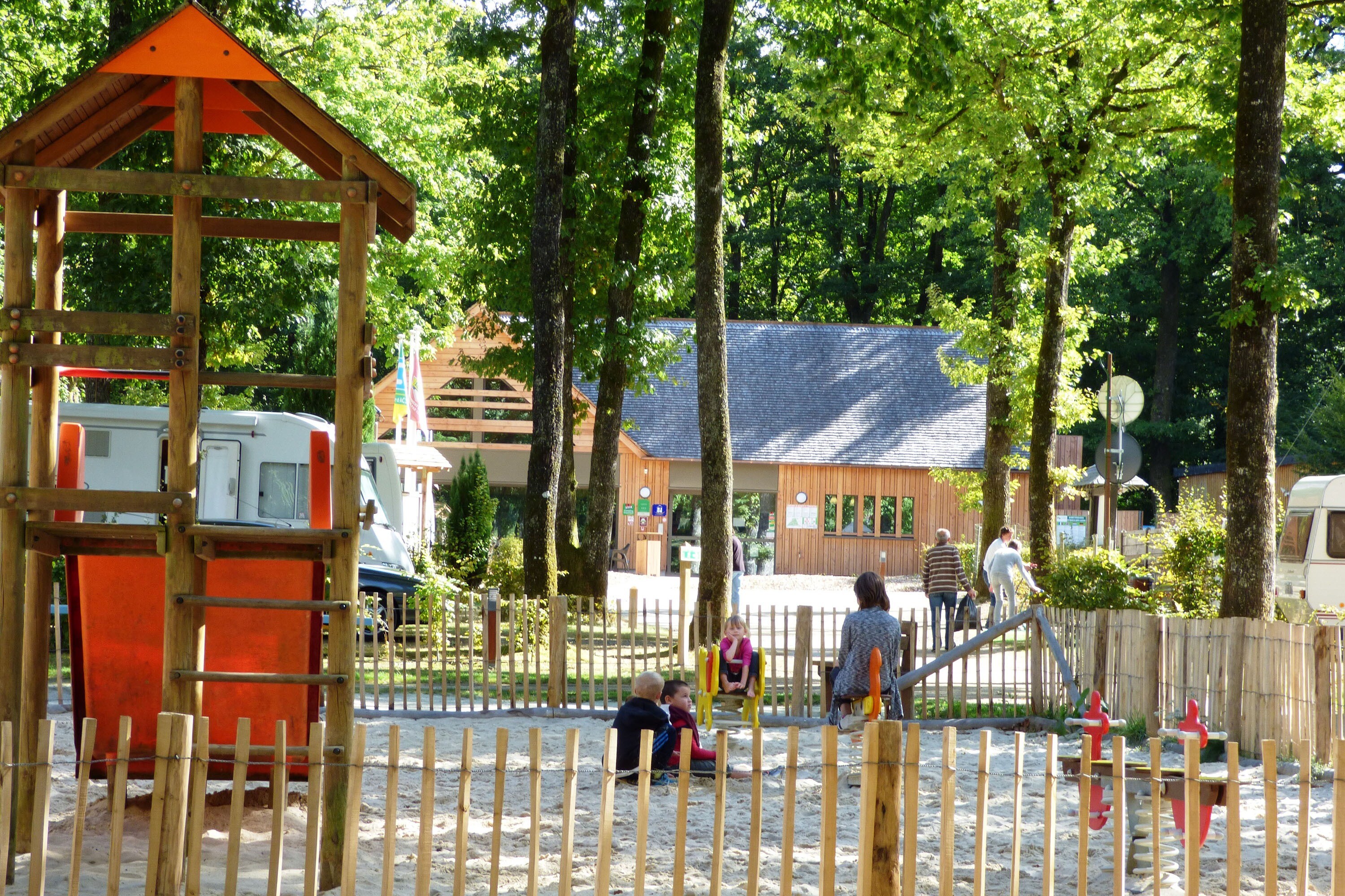 Camping Seasonova de La Forêt