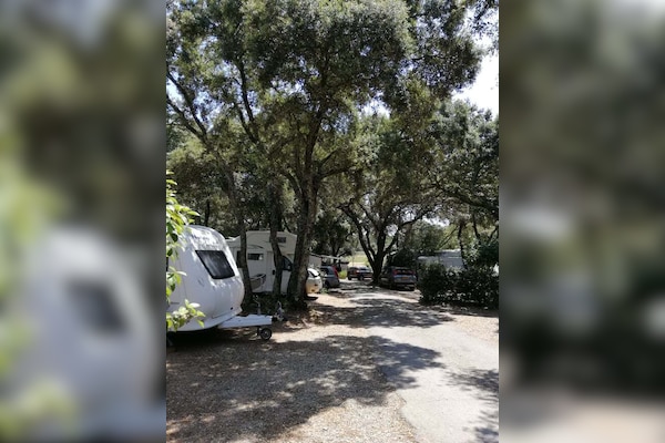 Flower Camping de Fondespierre