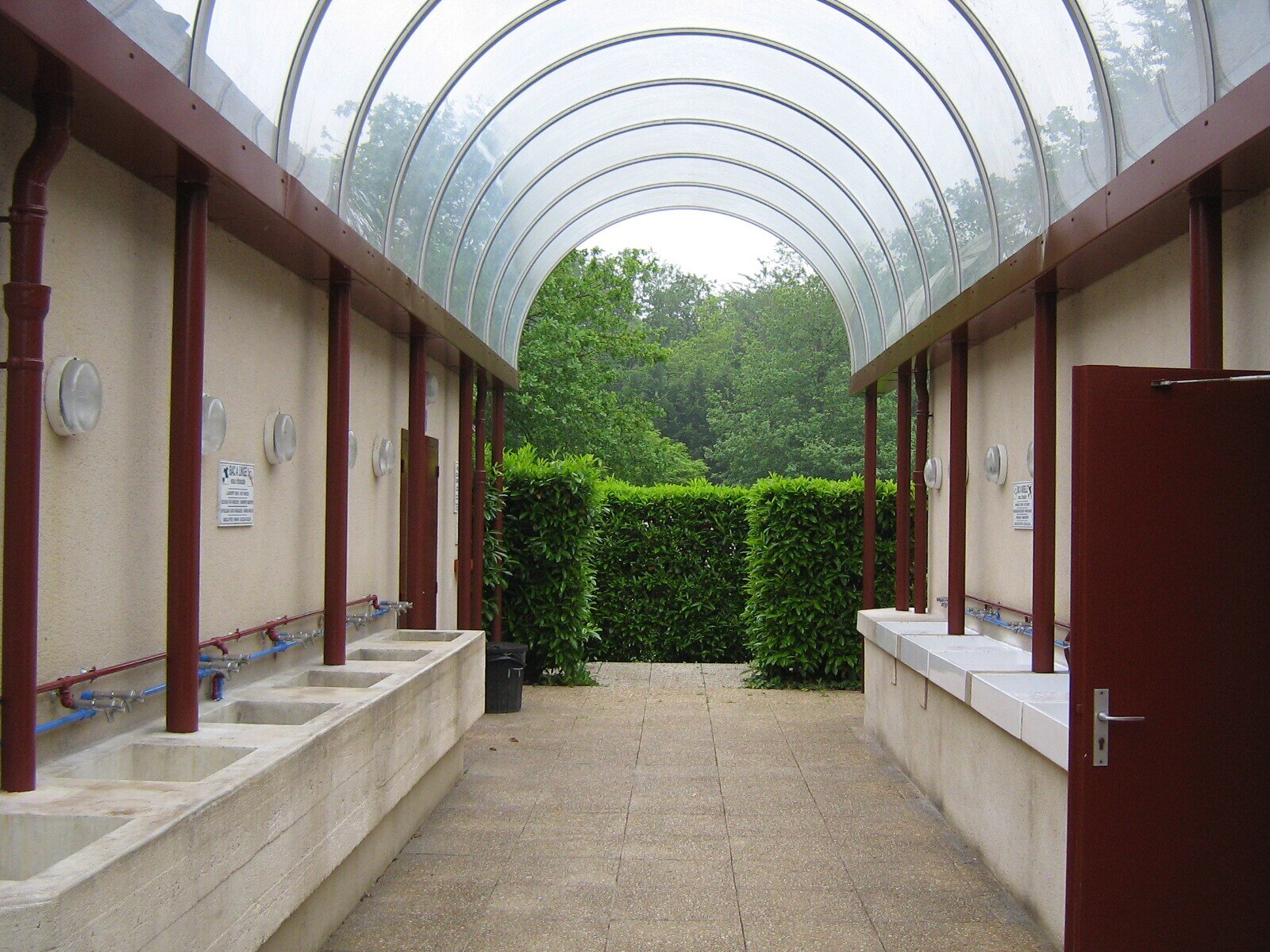 Camping La Rivière Dorée