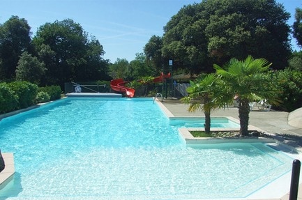 Flower Camping Le Martinet Rouge