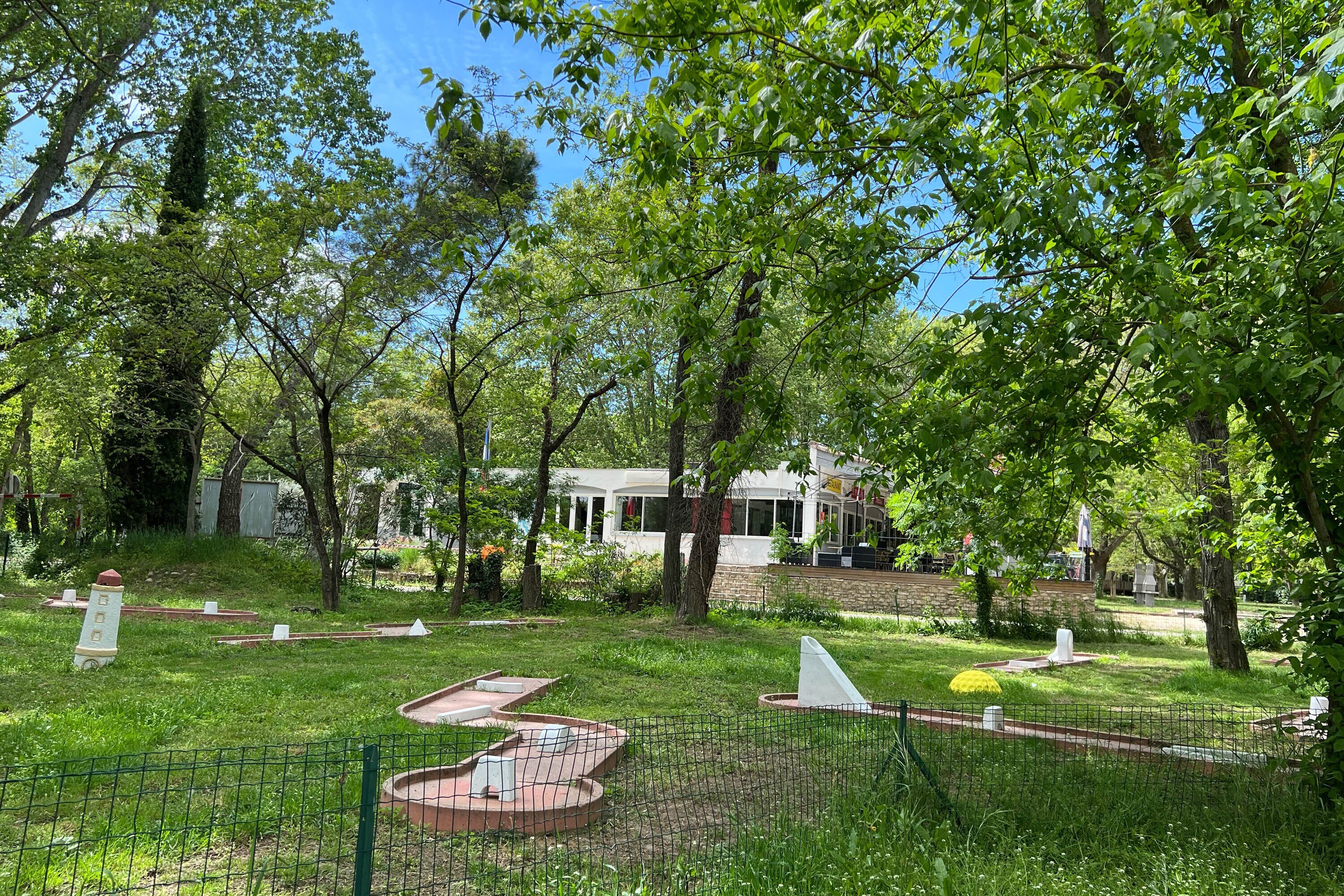 Camping Le Peyrolais