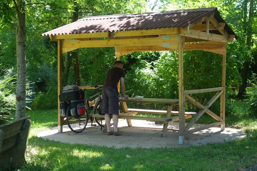 Camping de Besançon Onlycamp