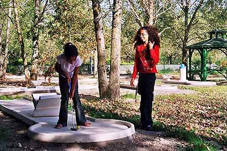 Camping Les Fosses Rouges