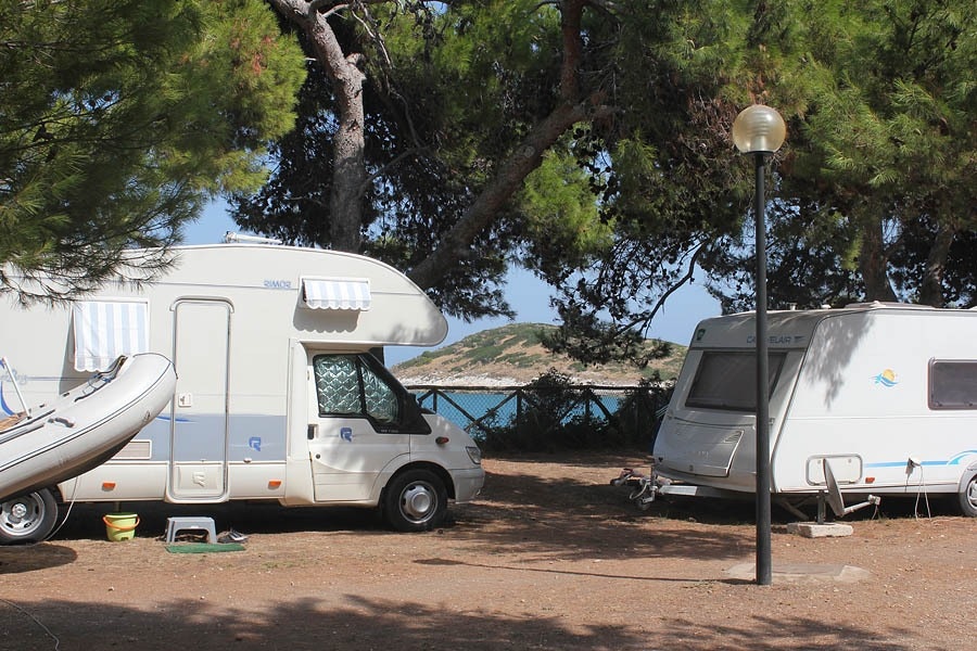 Camping Baia e Cala Campi