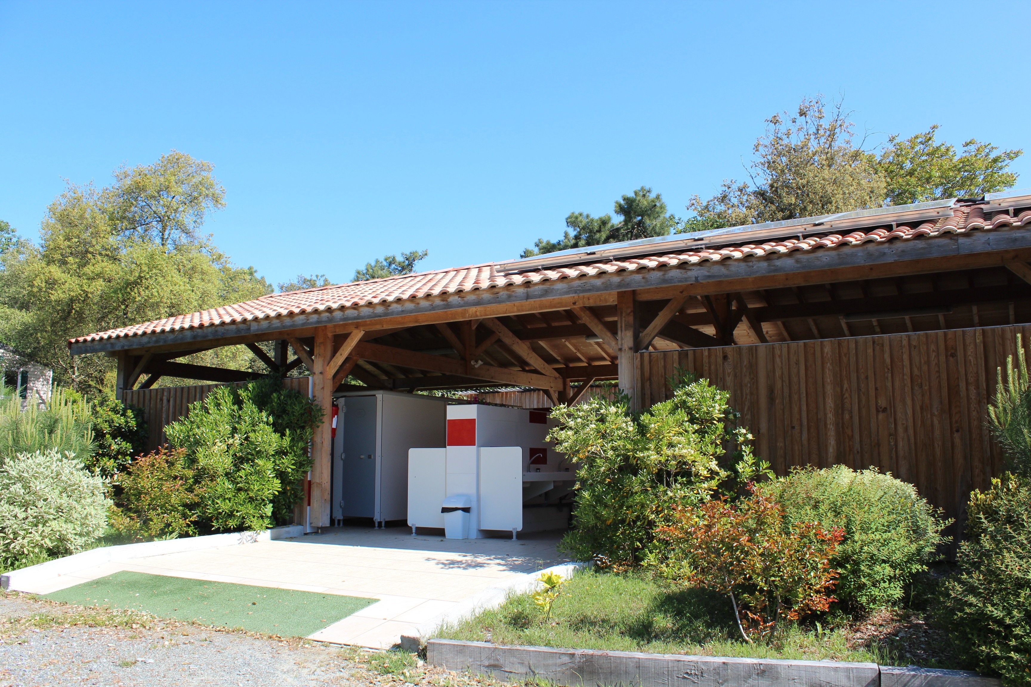 Camping Paradis des Pins-Soulac