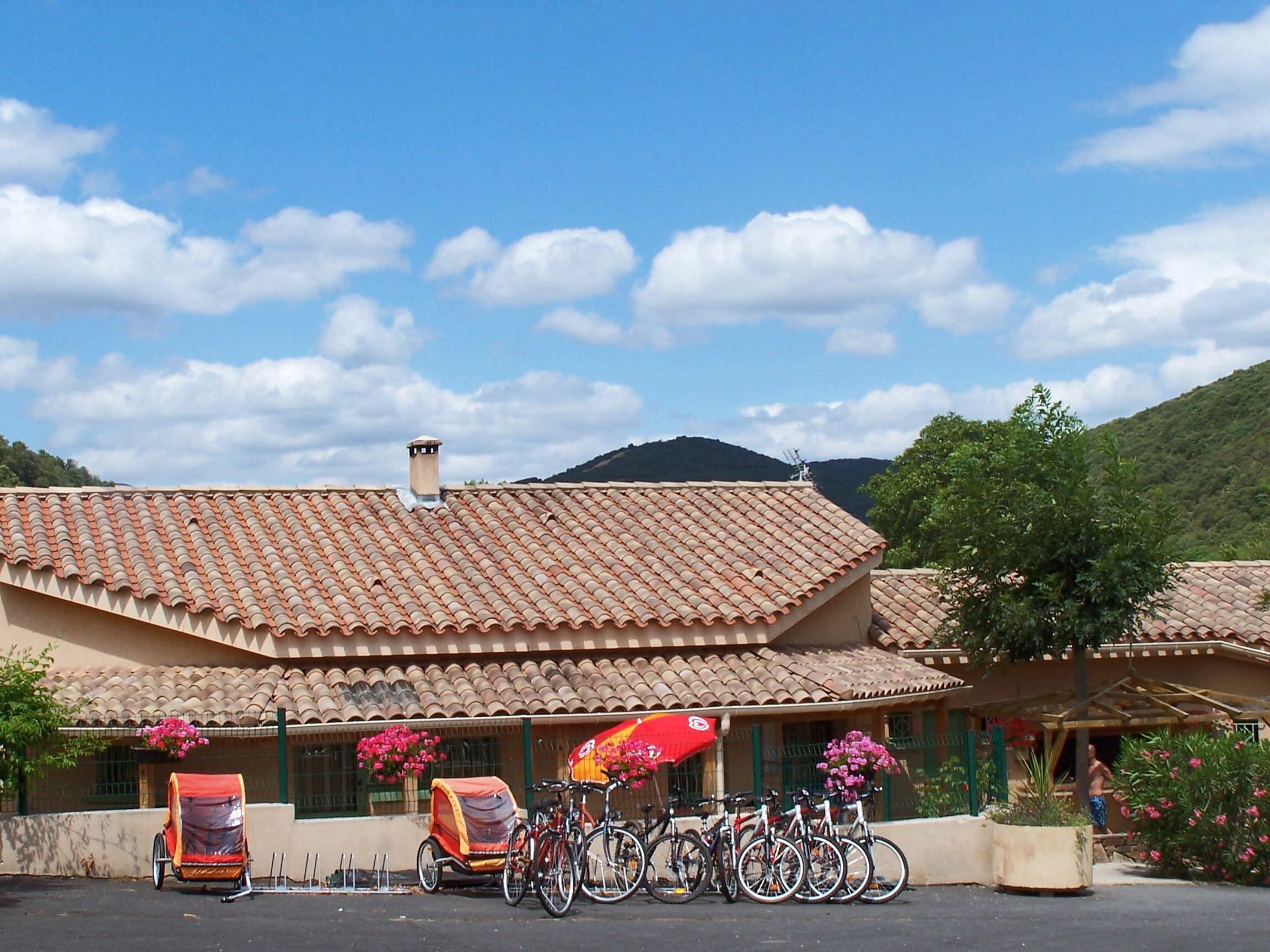 Camping Les Cerisiers du Jaur