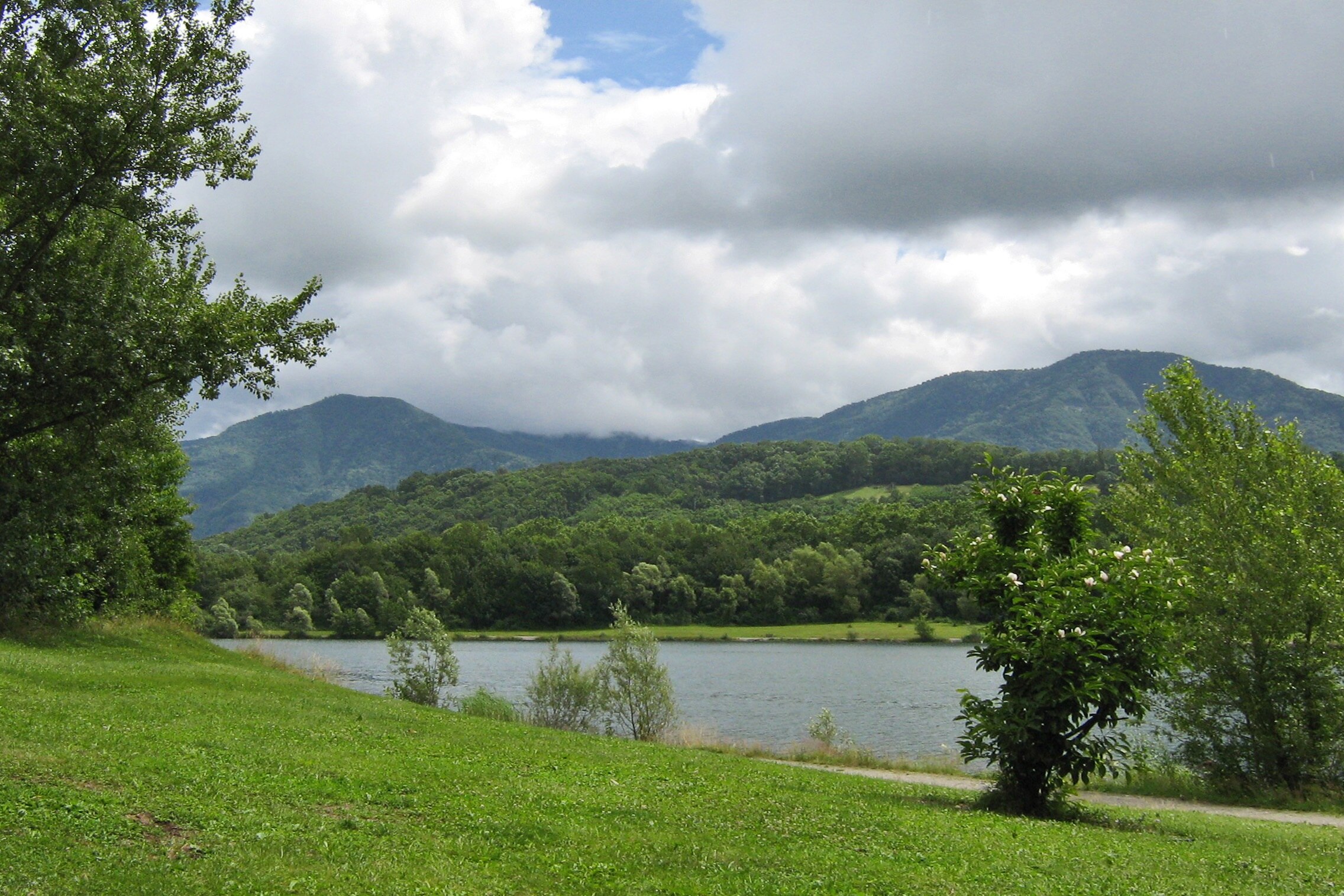 Camping Lac de Carouge