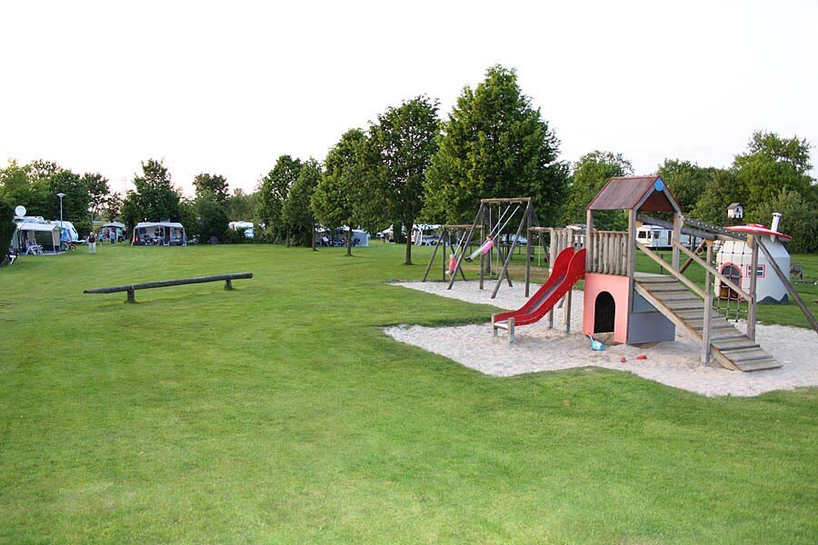 Camping De Eendenkooi