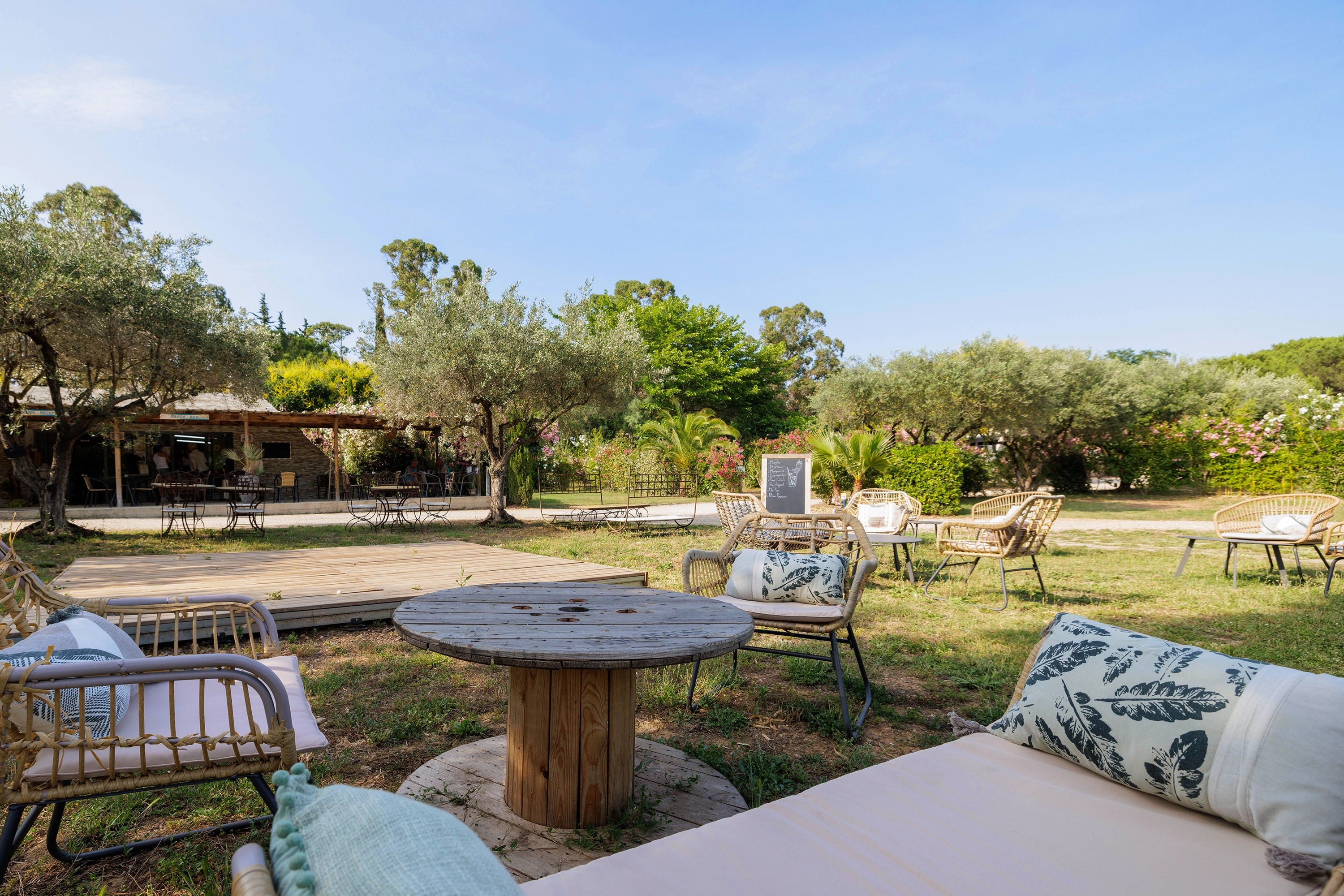 Flower Camping Le Mas de Mourgues