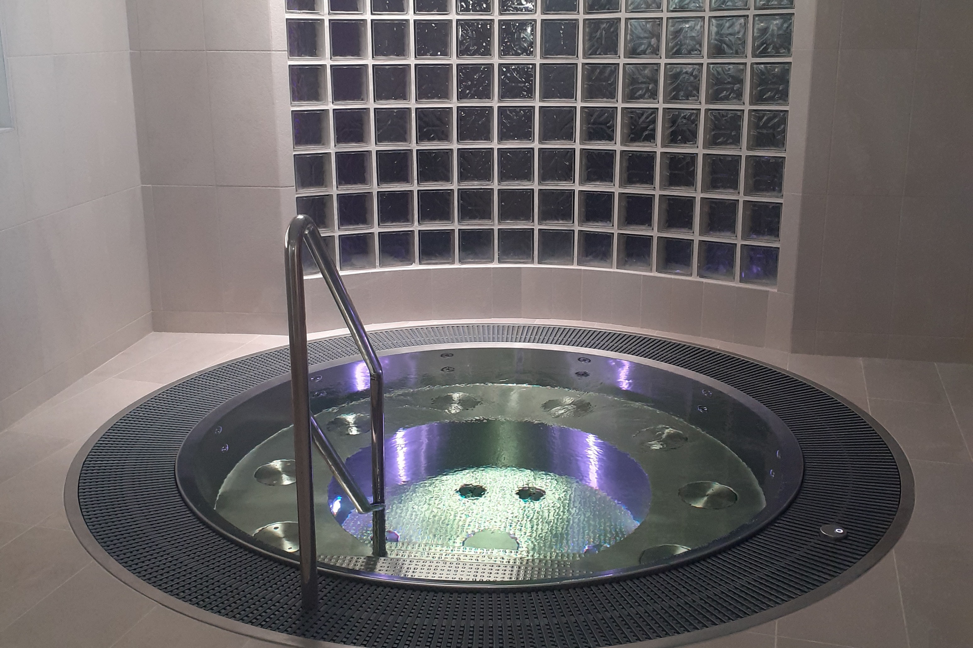 Camping La Roche d'Ully