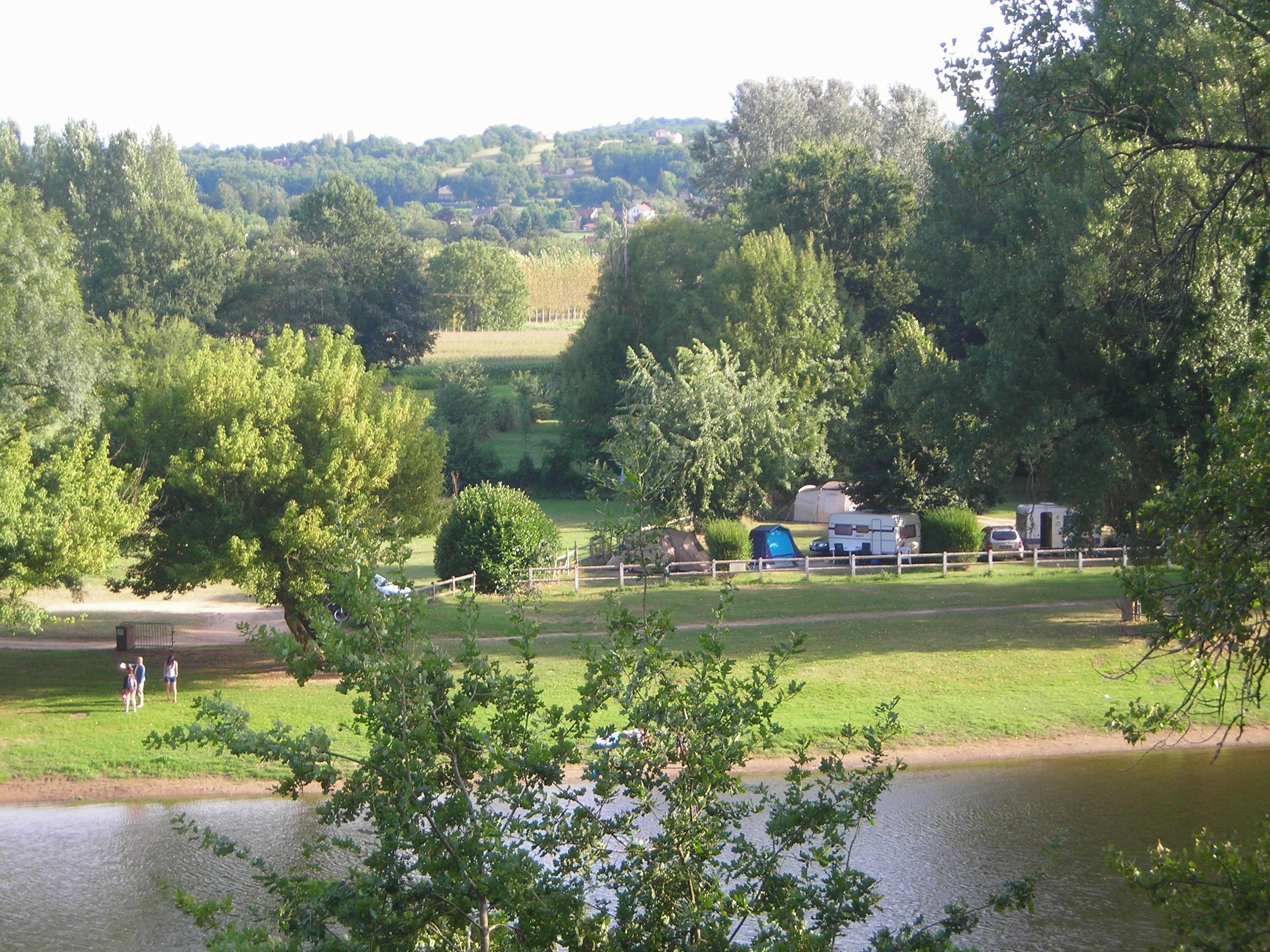 Camping Du Pont de Vicq