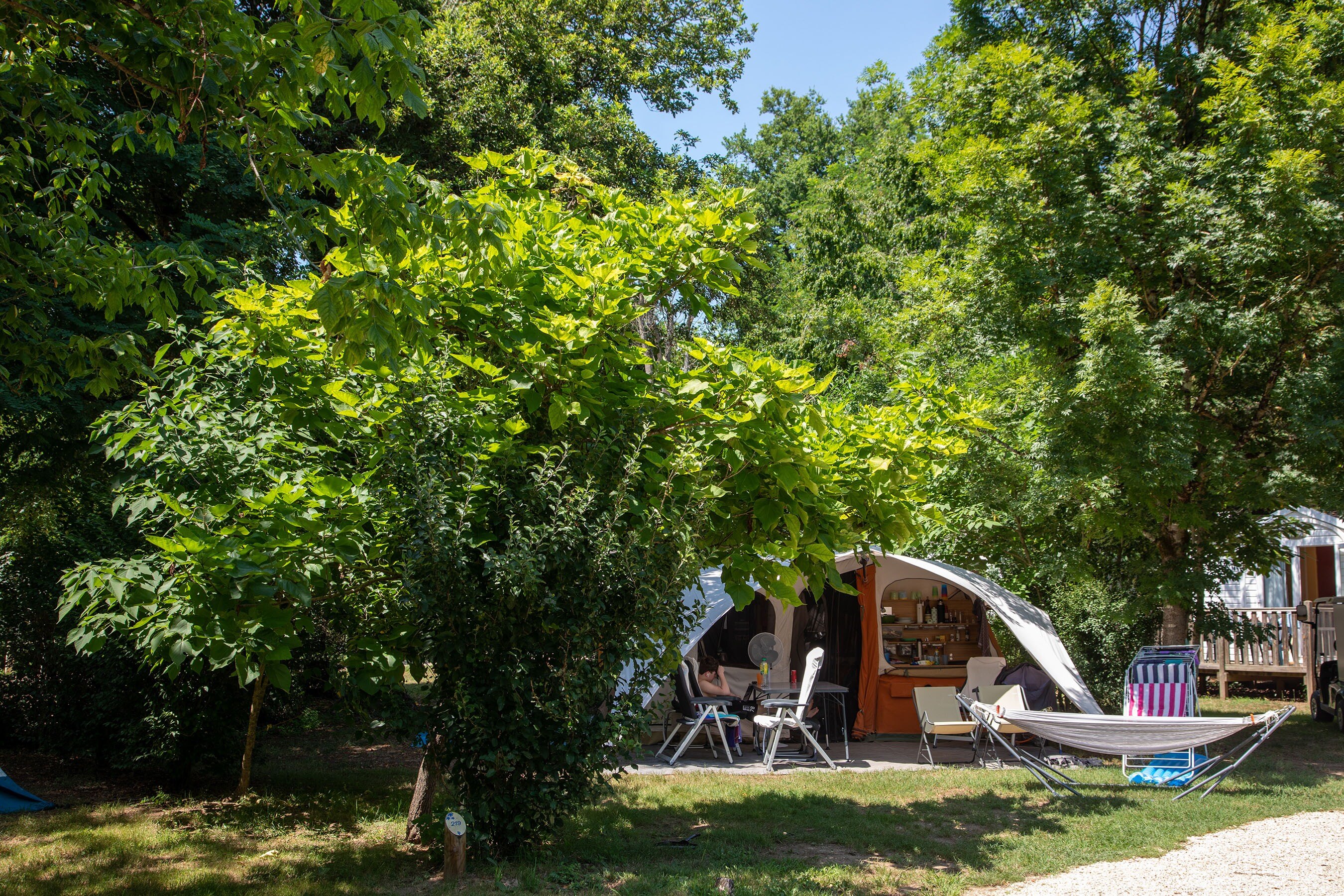 Flower Camping La Sagne