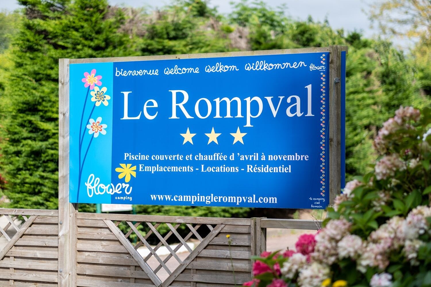 Flower Camping Le Rompval