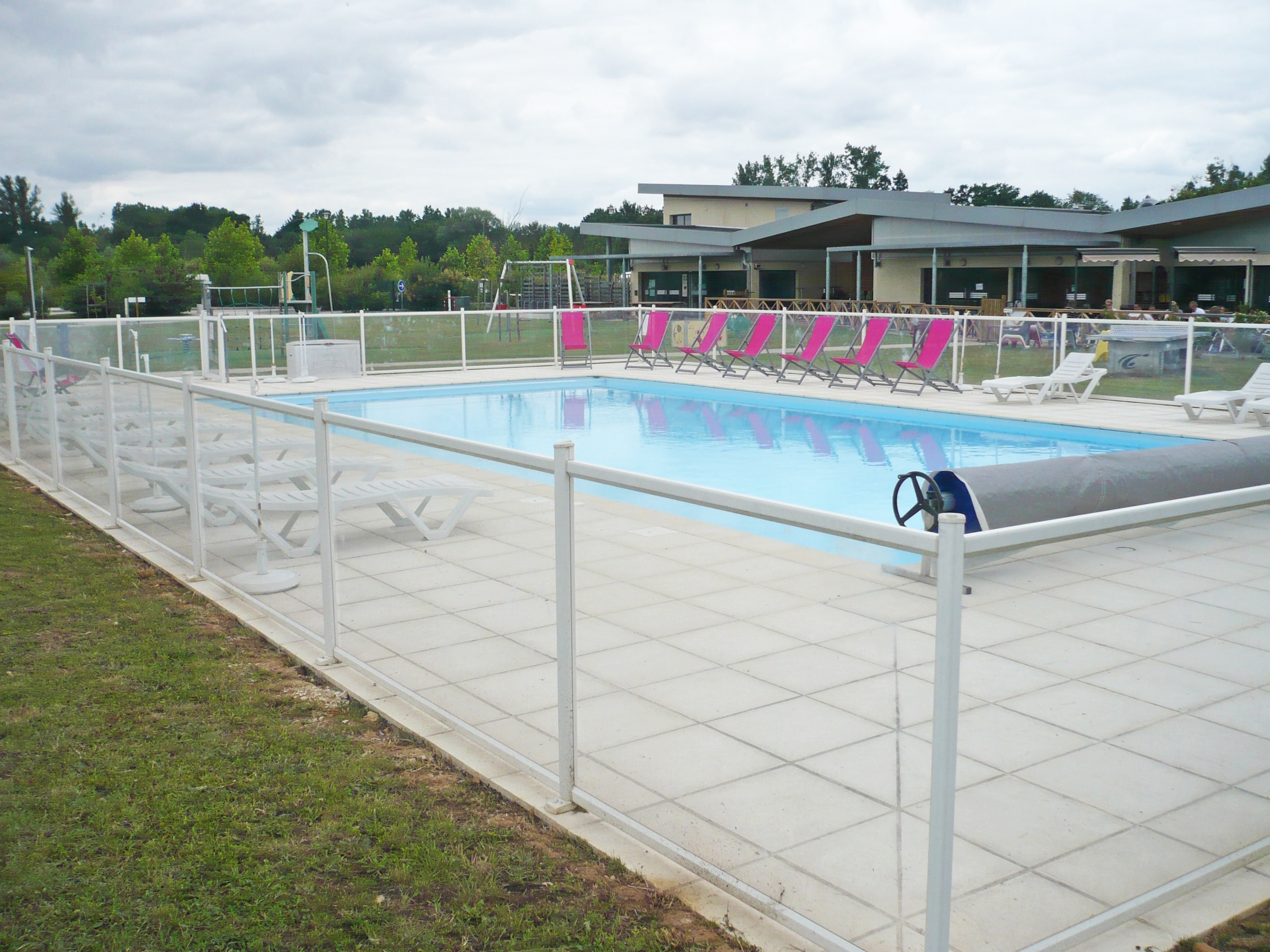 Camping Bel Air Village Le Plan d'Eau