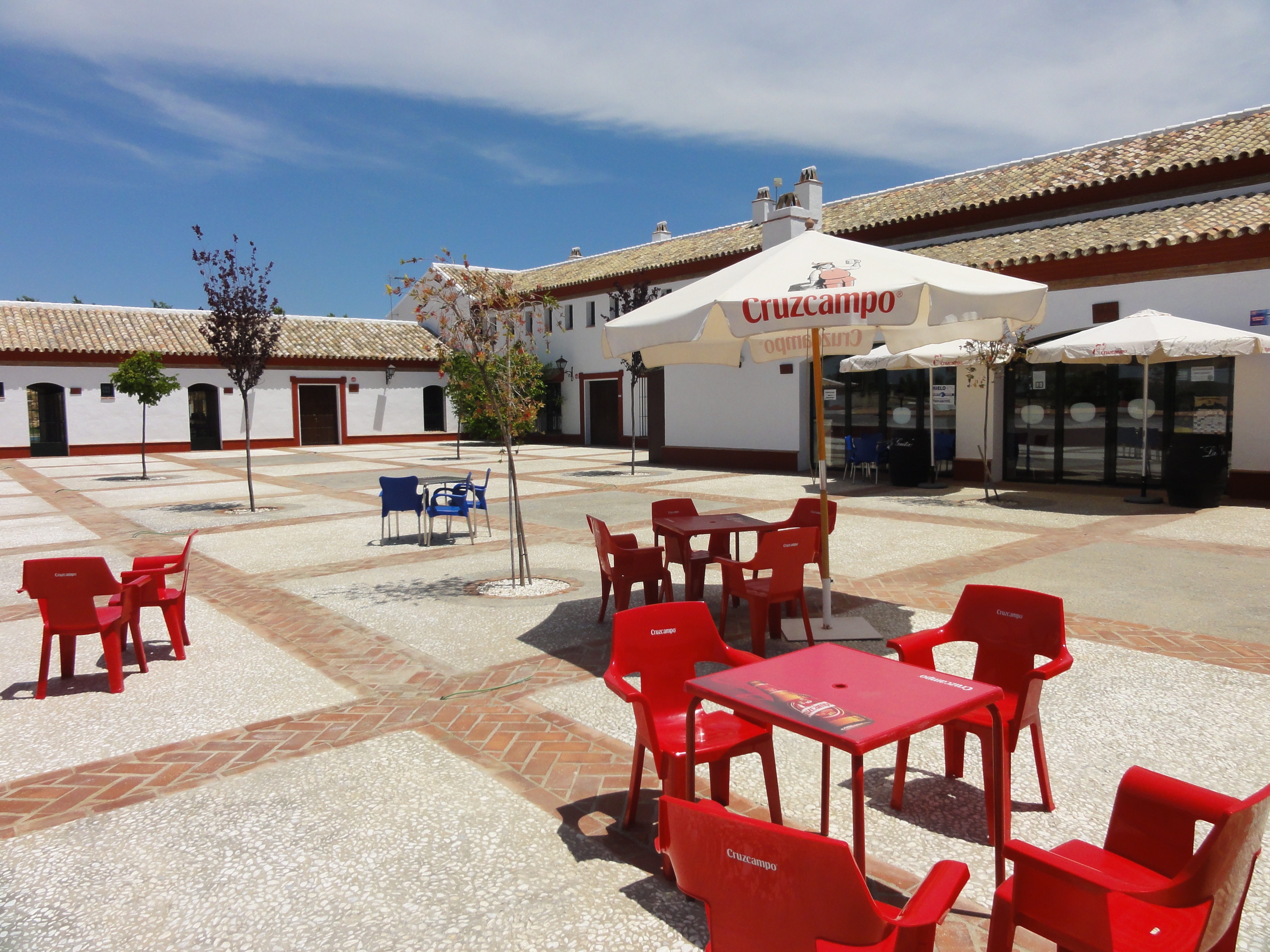 Camping Pueblo Blanco