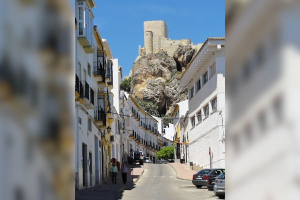 Camping Pueblo Blanco