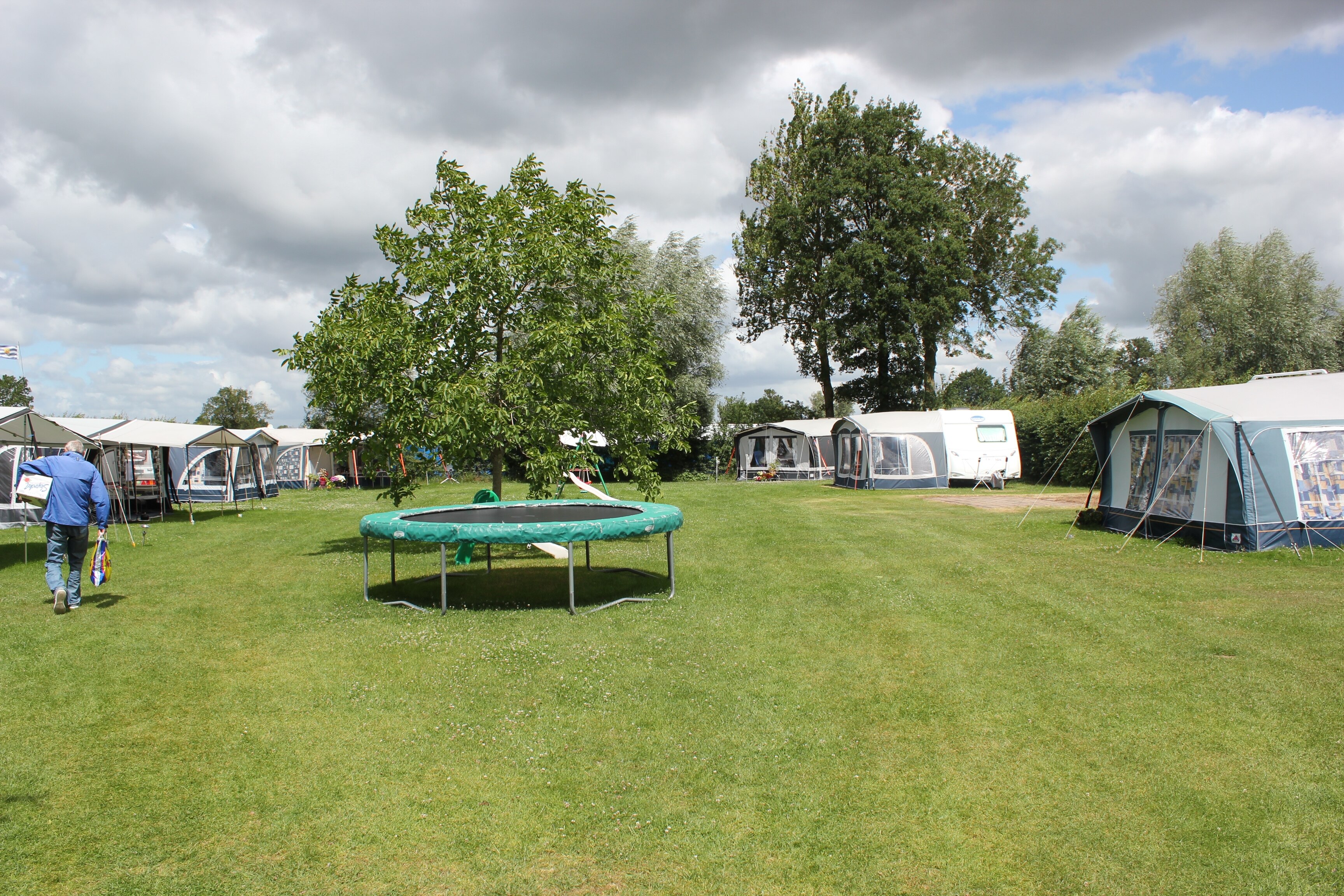 Recreatie- & Hertenboerderij De Weerd