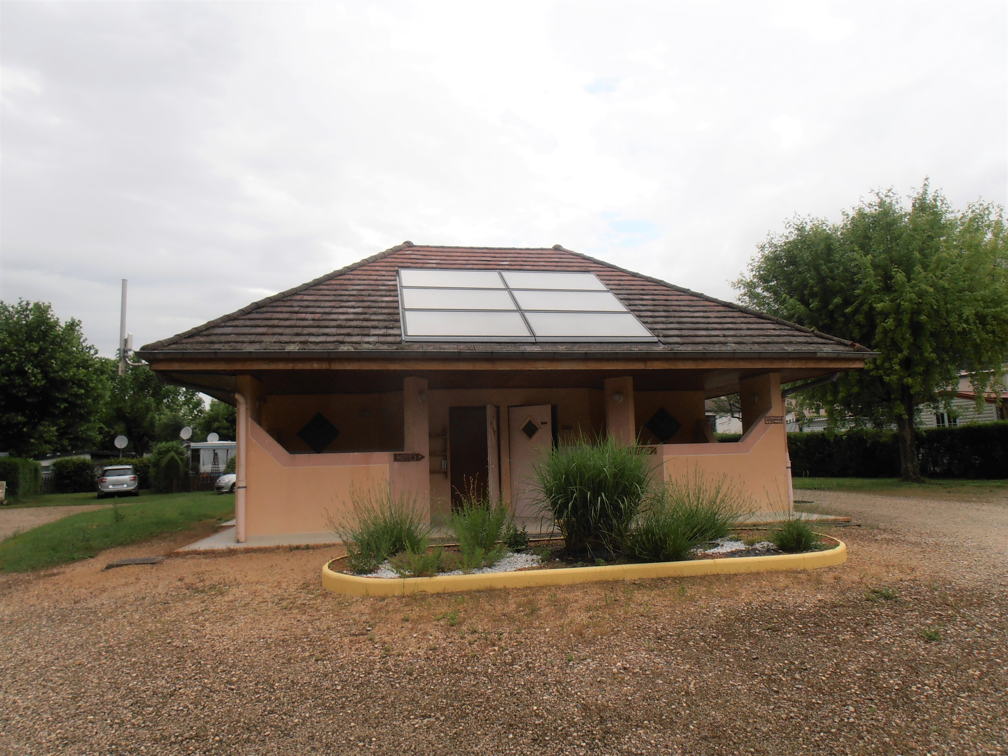 Camping Les Peupliers du Lac Onlycamp