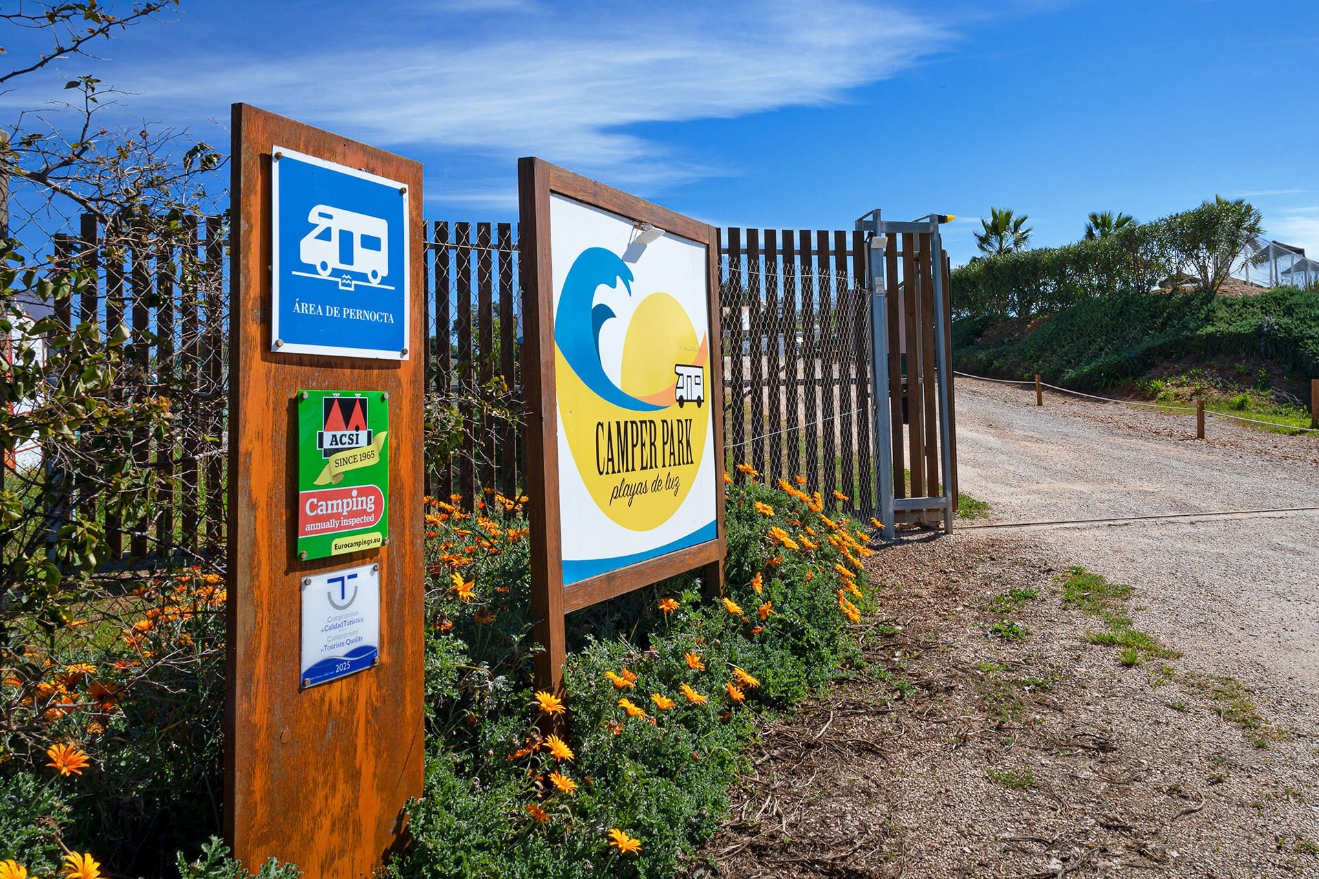 Camper Park Playas de Luz