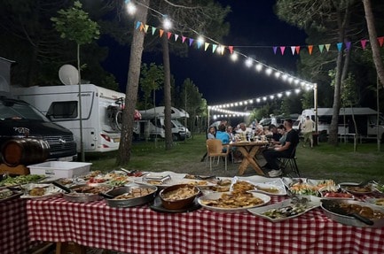 Camping Familja