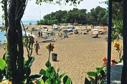 Camping Aginara Beach