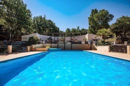 Slow Village La Roque-sur-Cèze