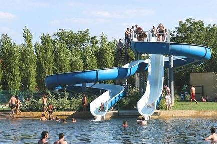 Camping Ushuaïa Villages Le Port de Lacombe