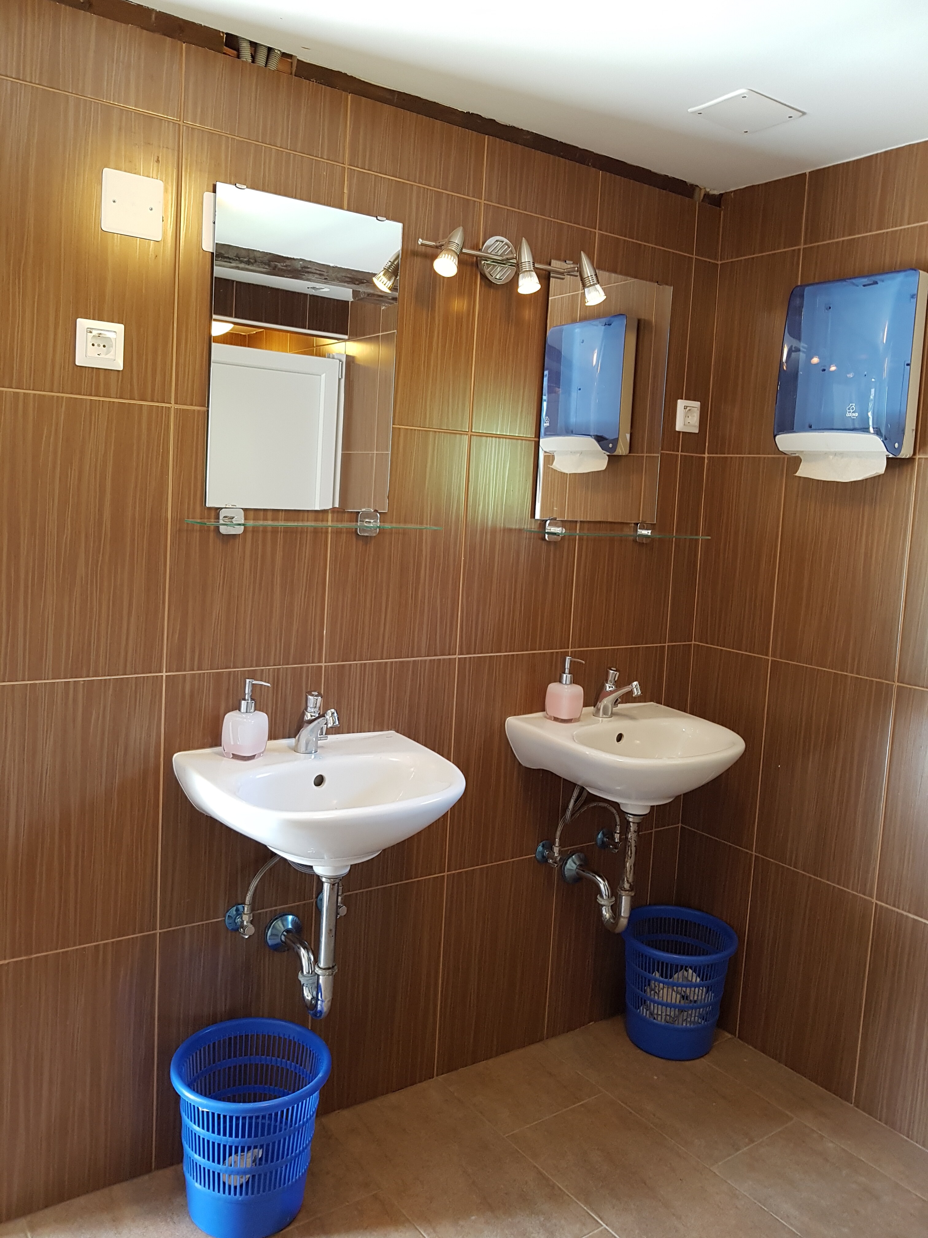 Cvet Gora - Camping & Glamping