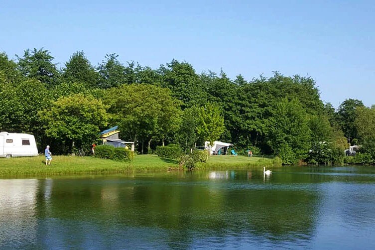 Flower Camping Les Deux Rivières Sasu L'étoile