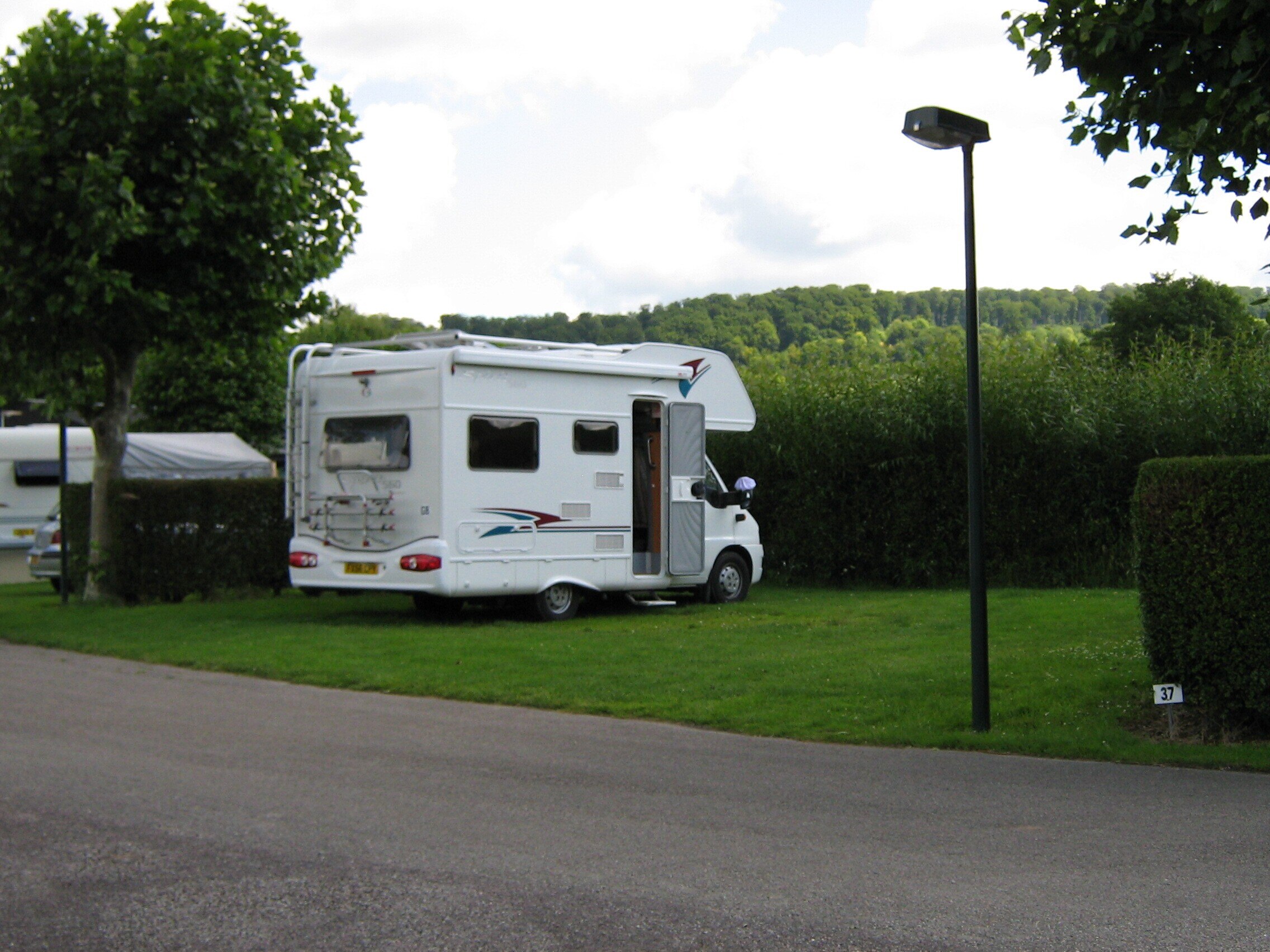 Flower Camping Les Deux Rivières Sasu L'étoile