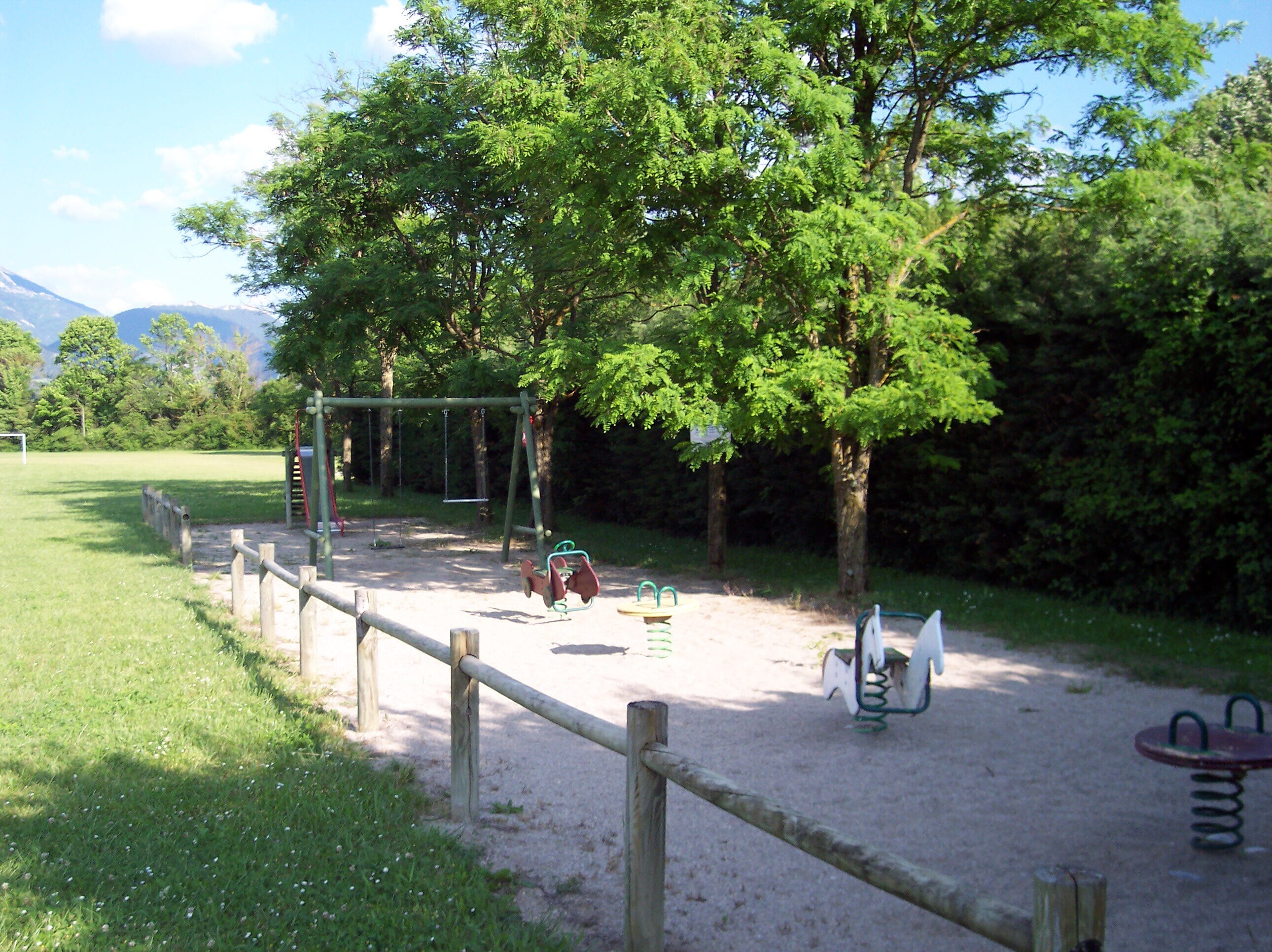 Camping de Chamarges Onlycamp