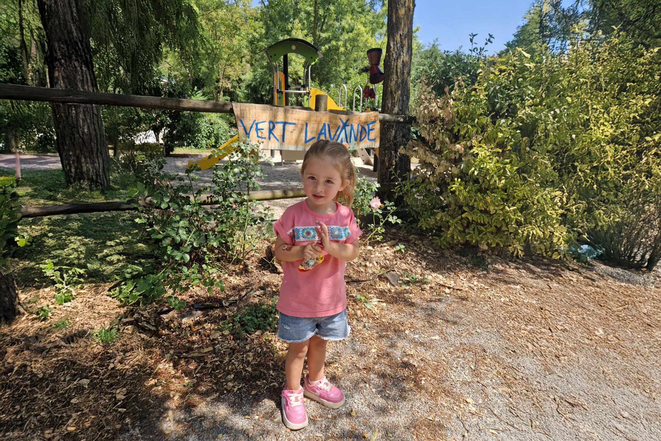 Camping Vert Lavande