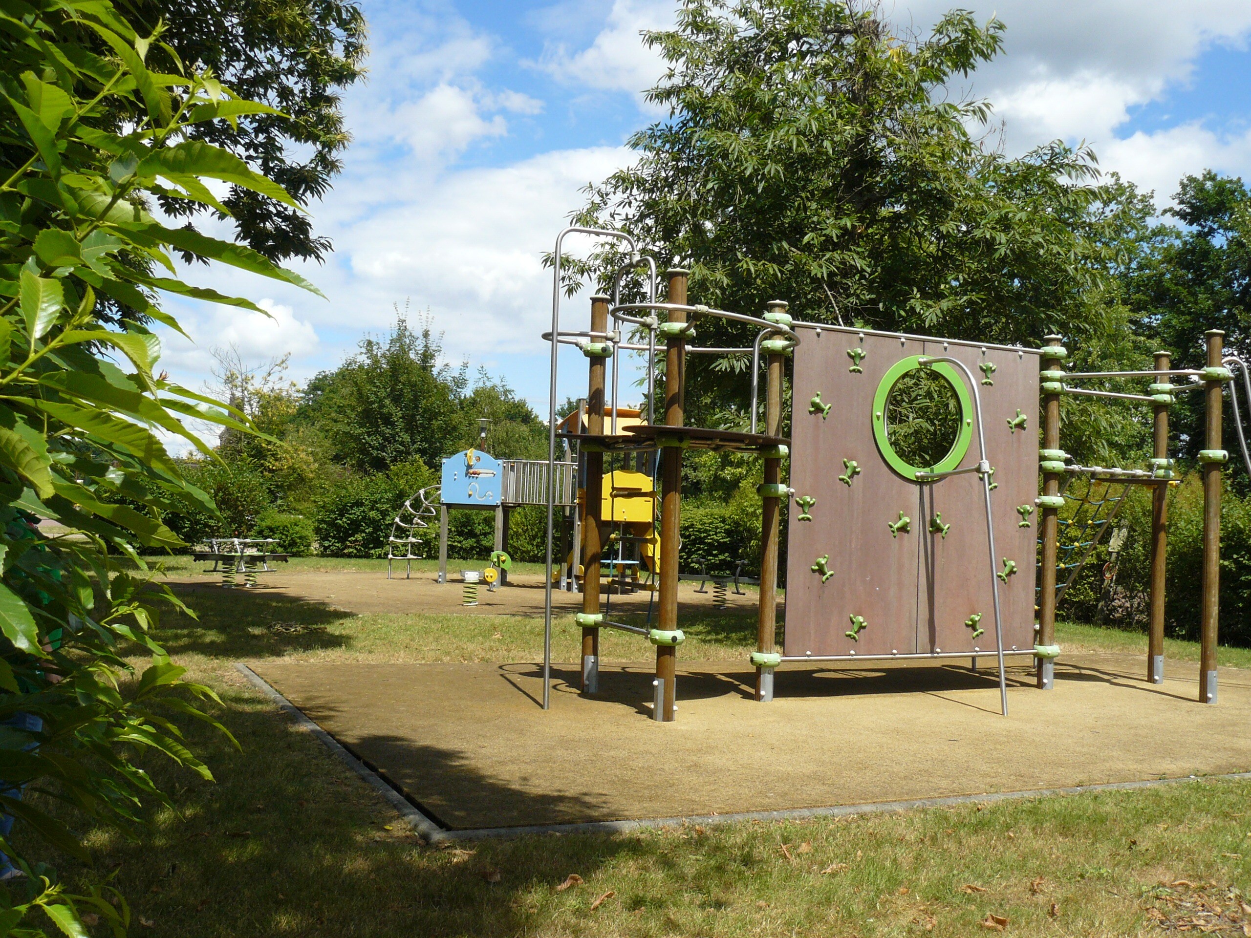 Camping Le Pont Romain Onlycamp