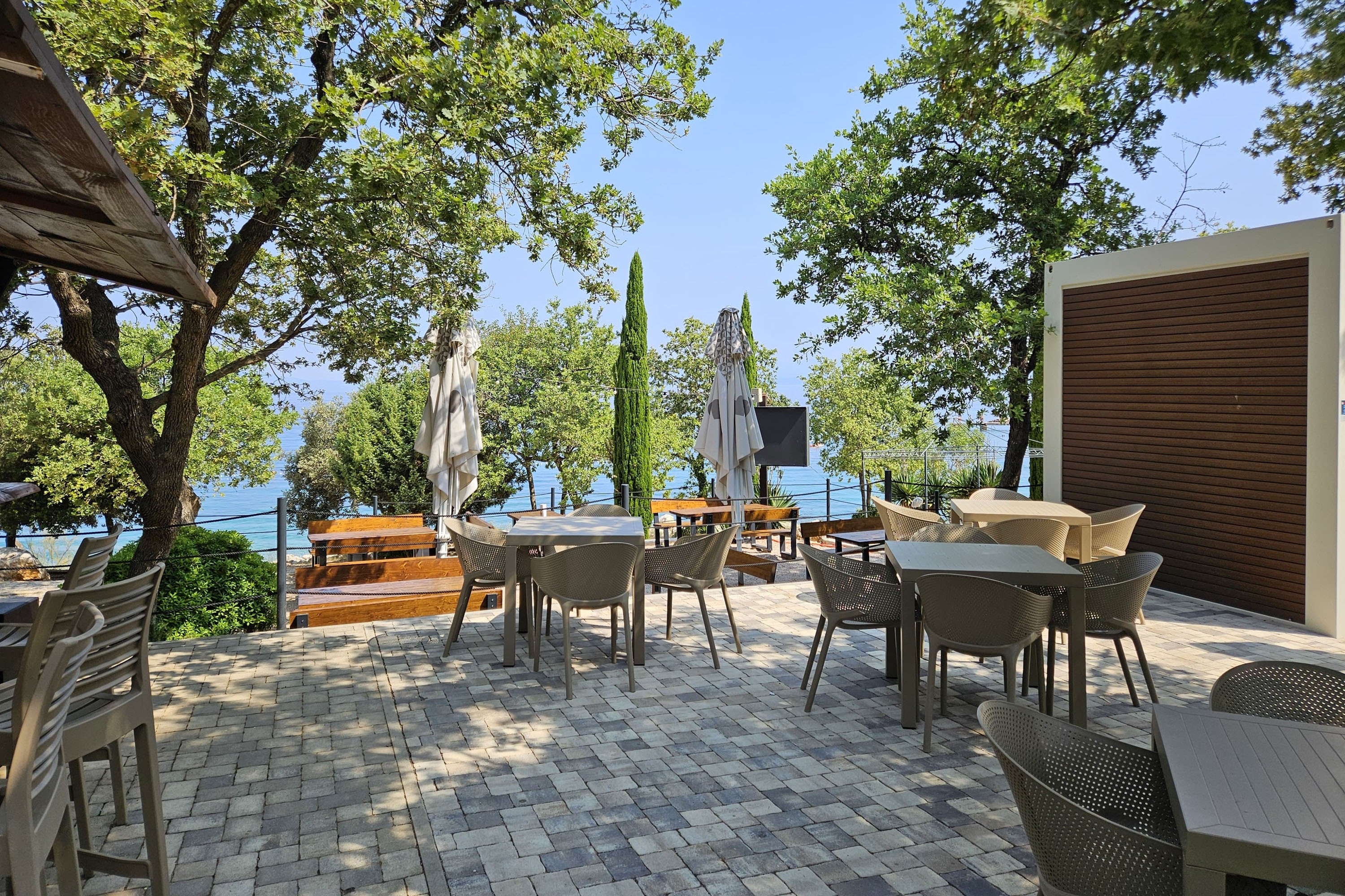 Glavotok Premium Green Camp