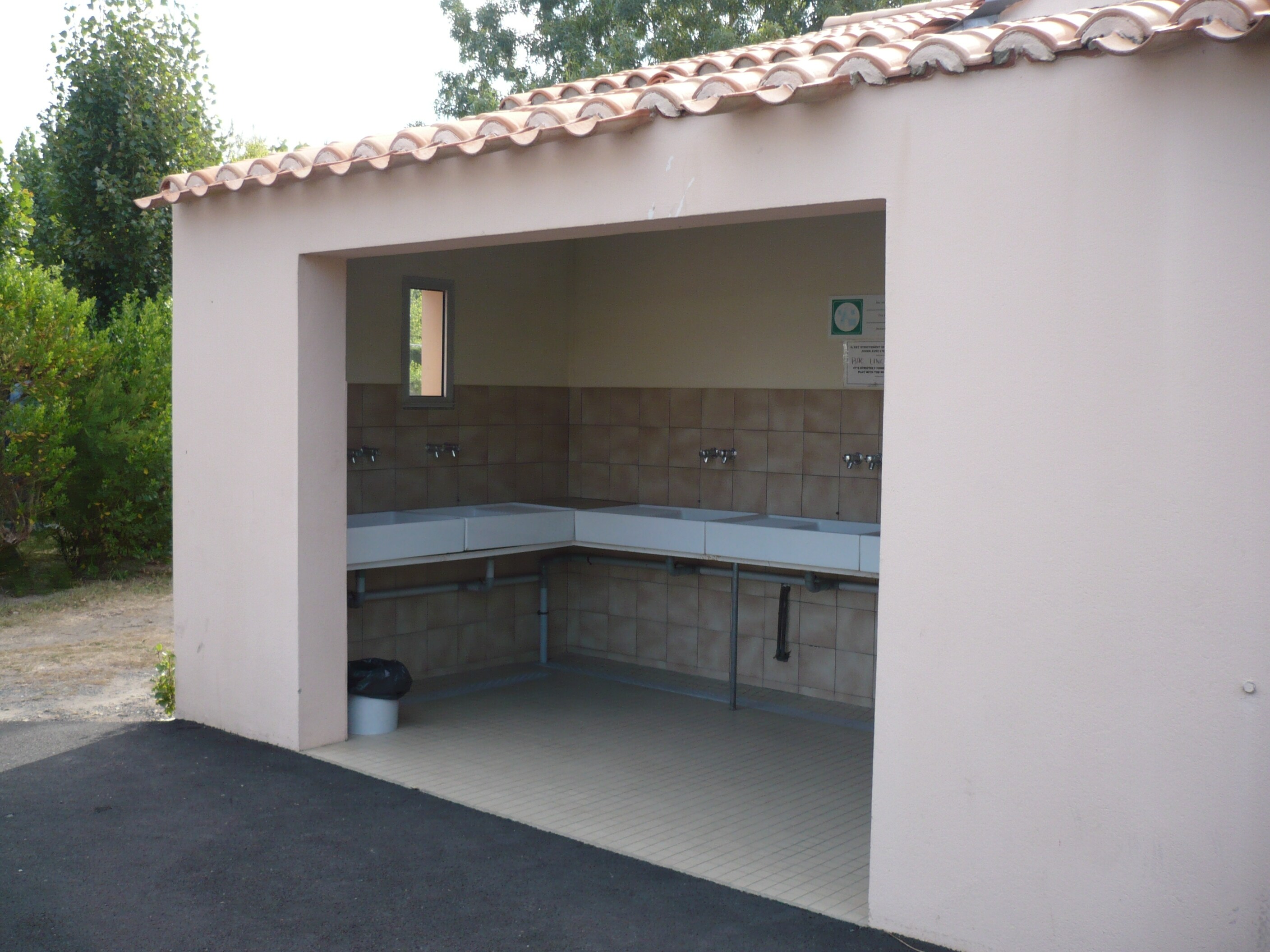 Camping Les Places Dorées