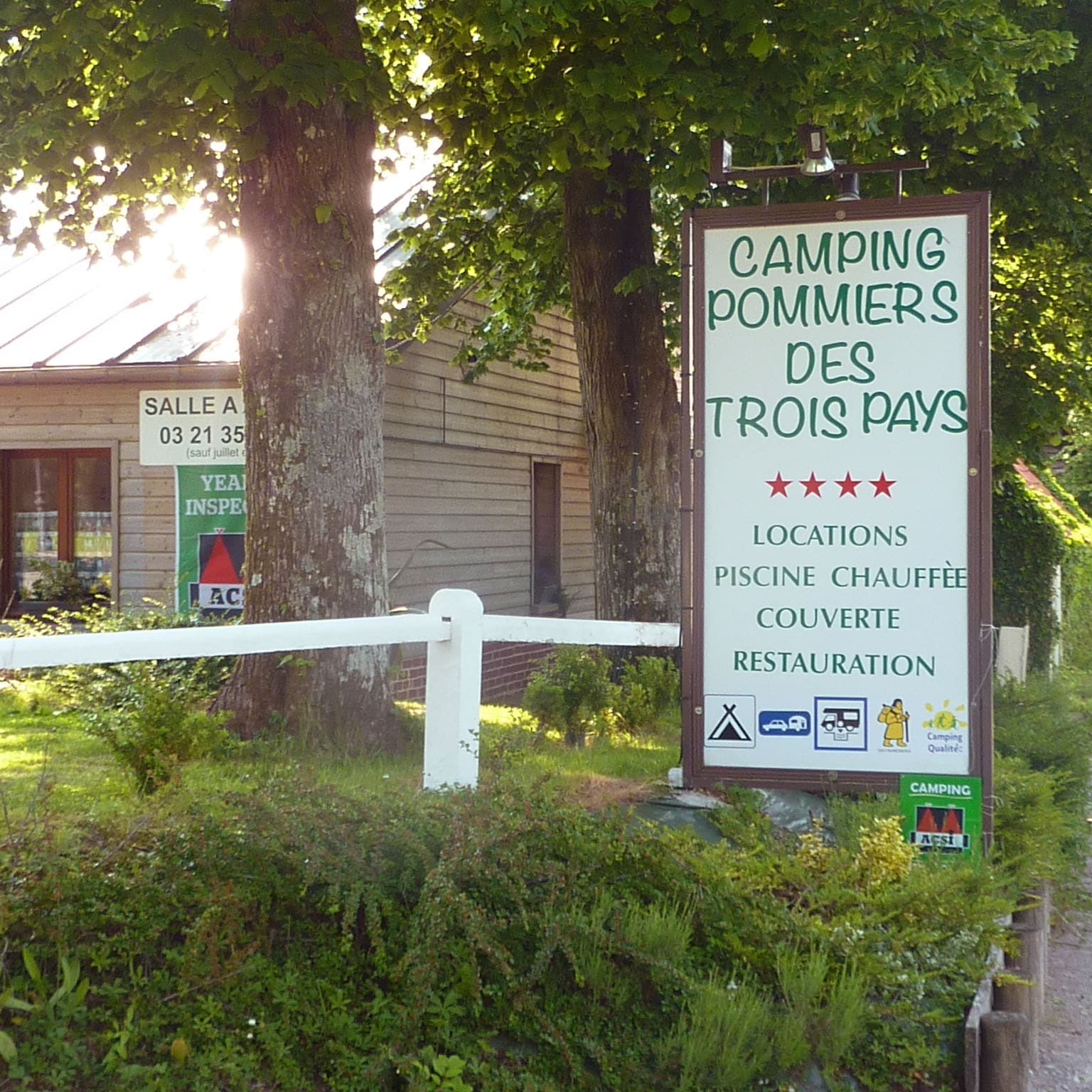 Camping Pommiers des Trois Pays