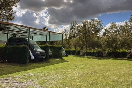 Berat Caravan Camping