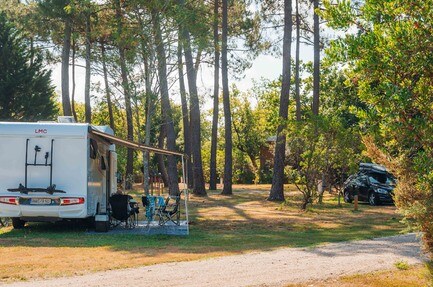 Camping Les Ourmes