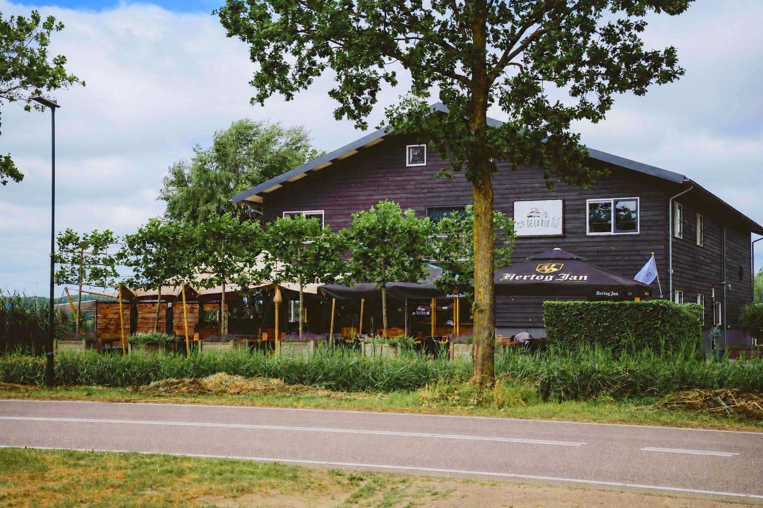 Camping de la Rue Koffie & zo